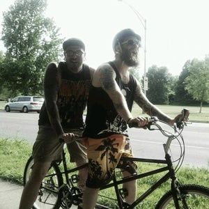 Meet your Posher, Justin